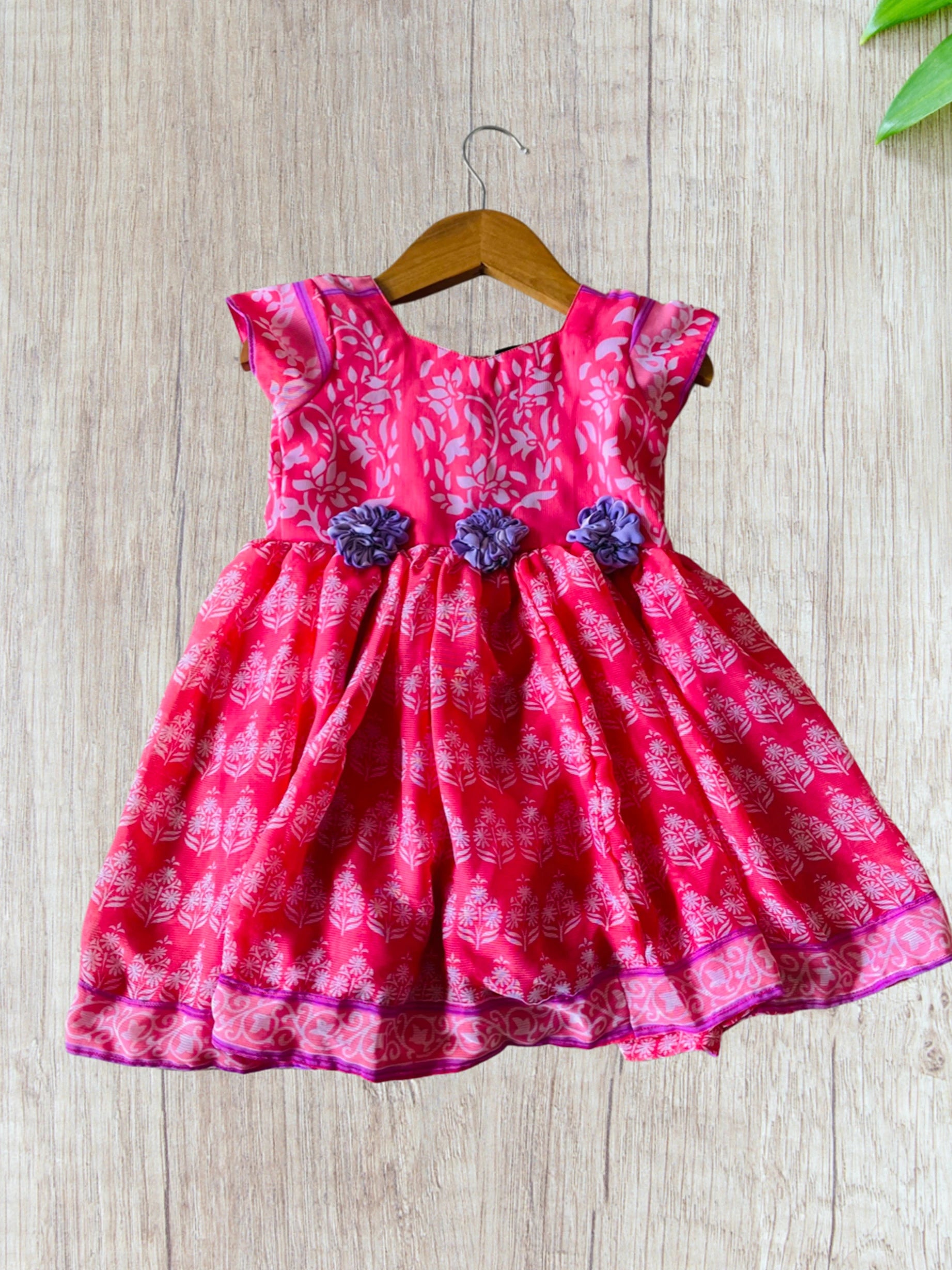 Pink casual with headband
